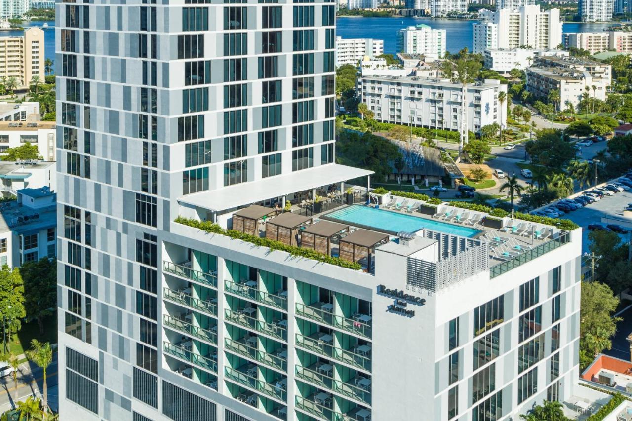 Residence Inn Miami Съни Айлс Бийч Екстериор снимка