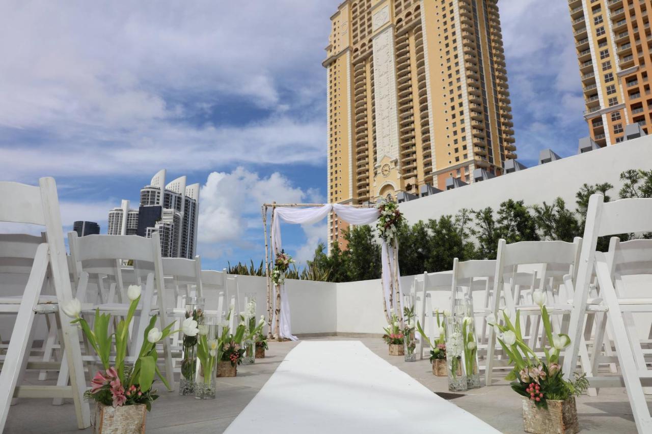 Residence Inn Miami Съни Айлс Бийч Екстериор снимка