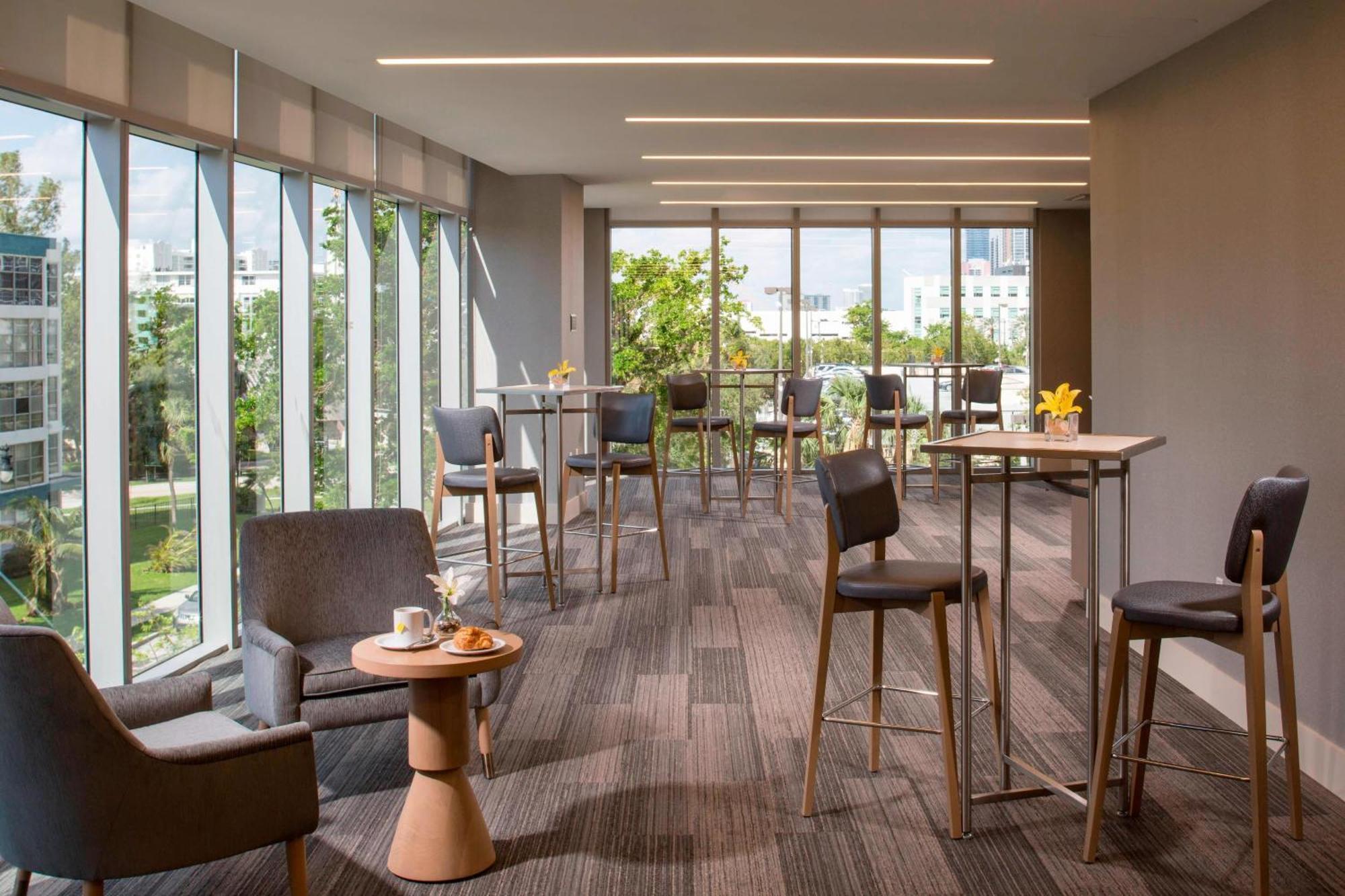 Residence Inn Miami Съни Айлс Бийч Екстериор снимка