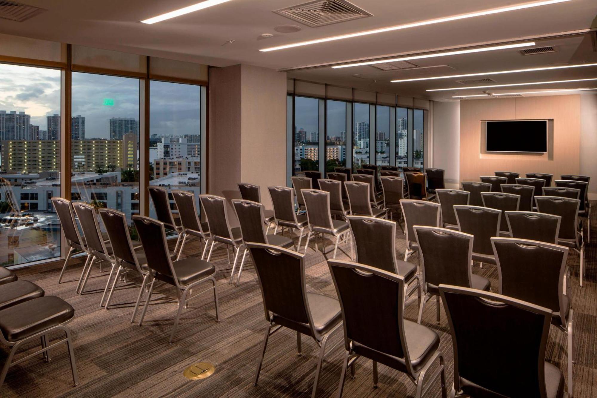 Residence Inn Miami Съни Айлс Бийч Екстериор снимка