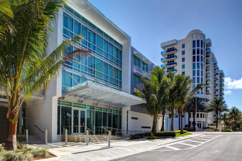 Residence Inn Miami Съни Айлс Бийч Екстериор снимка