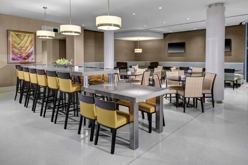 Residence Inn Miami Съни Айлс Бийч Екстериор снимка
